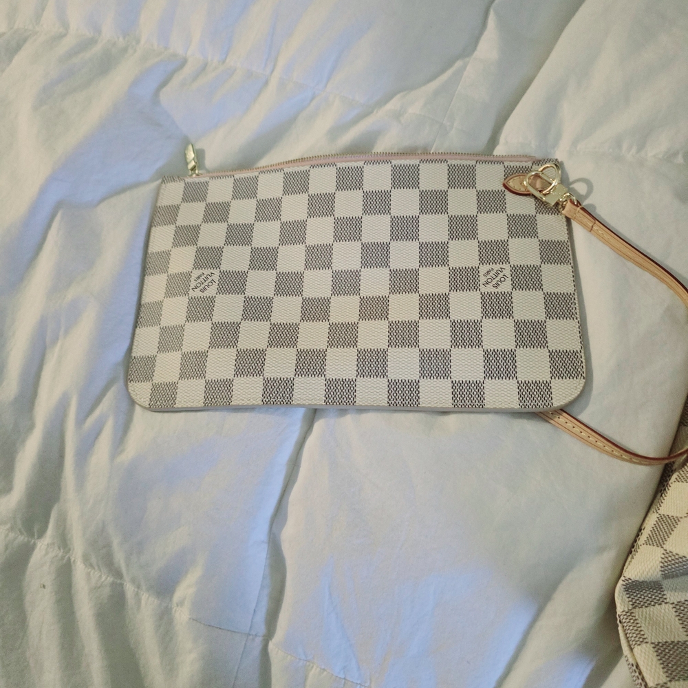 LV Daimler Pouchette hand bag purse